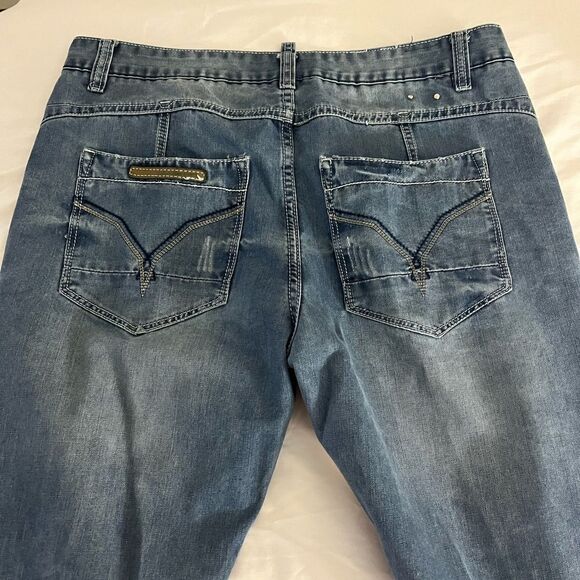 Hard Rock Denim Straight Leg Jeans sz 38 EUC - Picture 1 of 6